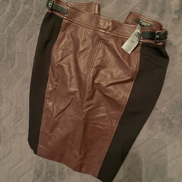 Ann Taylor leather skirt - Picture 2 of 3